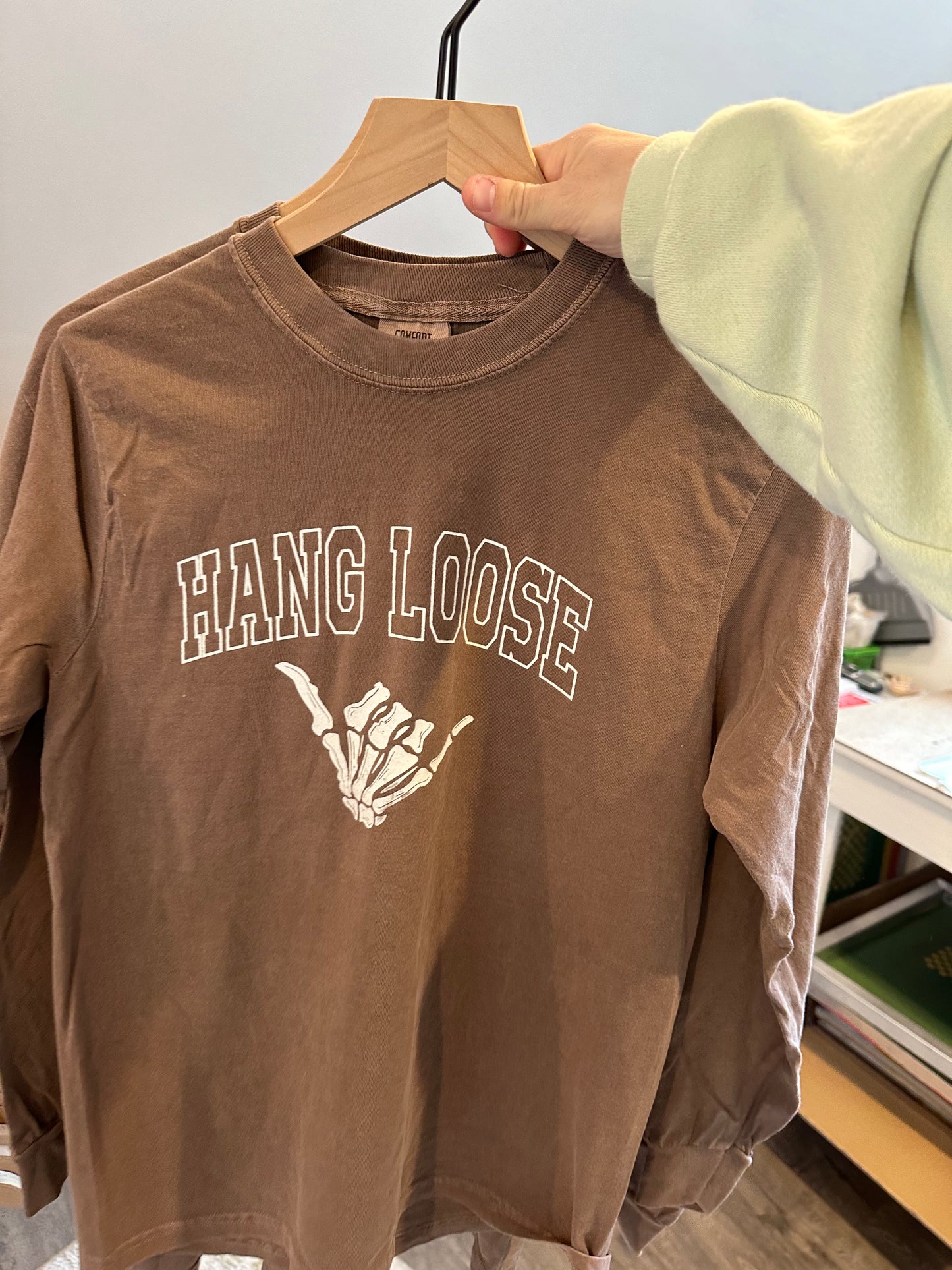 Hang Loose Tee